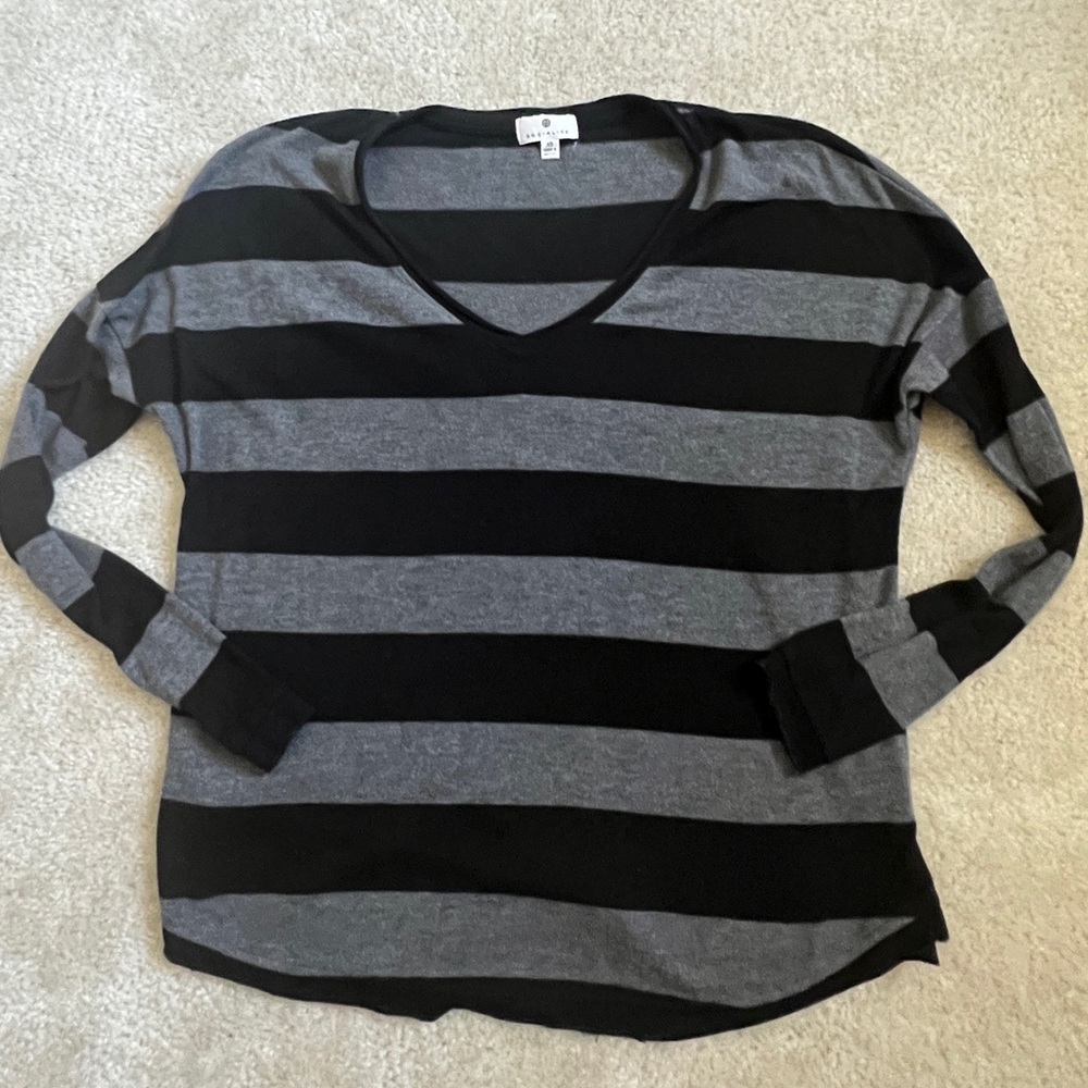 Socialite cozy long sleeve stripe tee XS